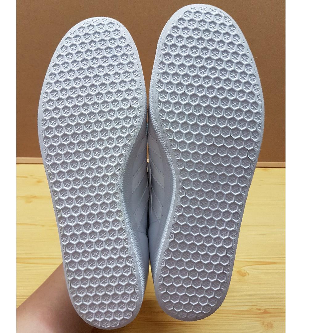 triple white gazelles