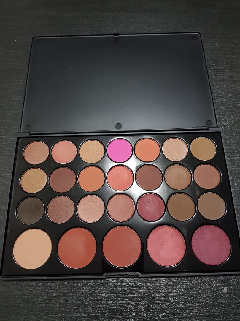 bh cosmetics blushed neutrals