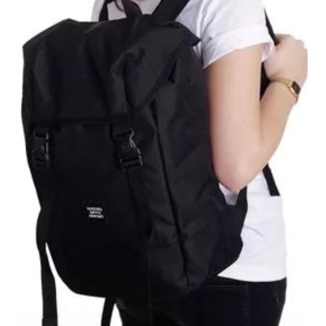 Brand New Black Herschel Supply Iona Backpack Men s Fashion Bags