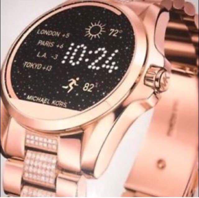 Michael kors watch 2025 rose gold touch screen