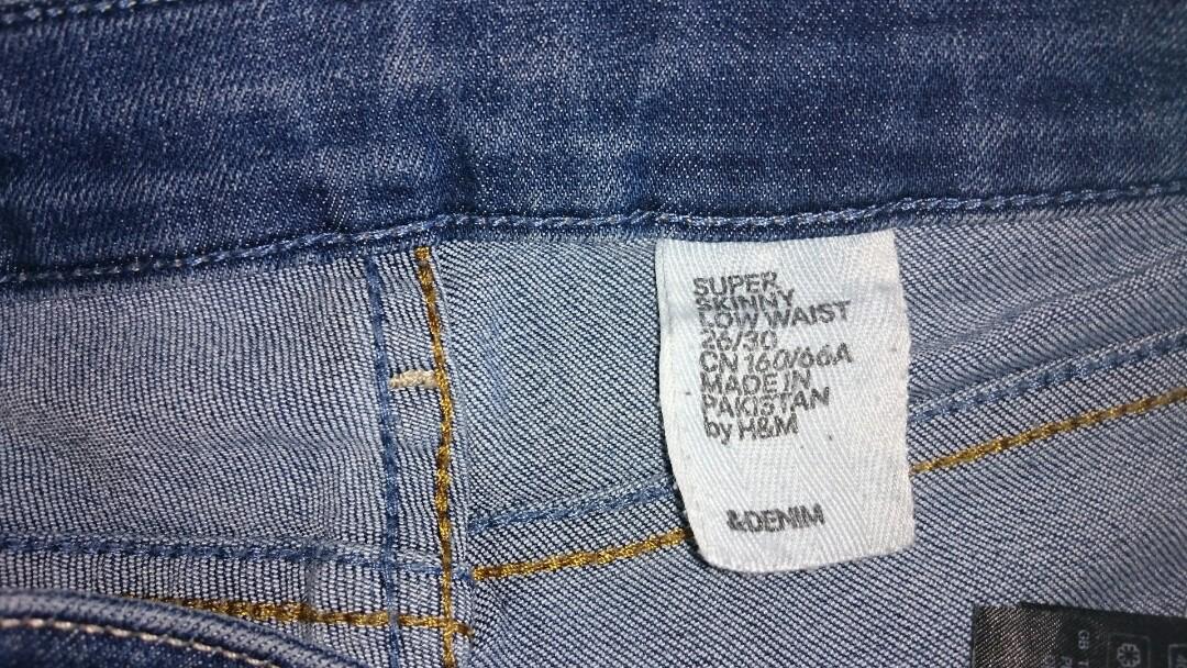 H&M Denim Pants (Category: Other Bottoms) located in Quezon City. Submitted by mallows23 (Listing ID 108268239, Image 2). Description: Used for a couple of times Size: 26 (see tag).