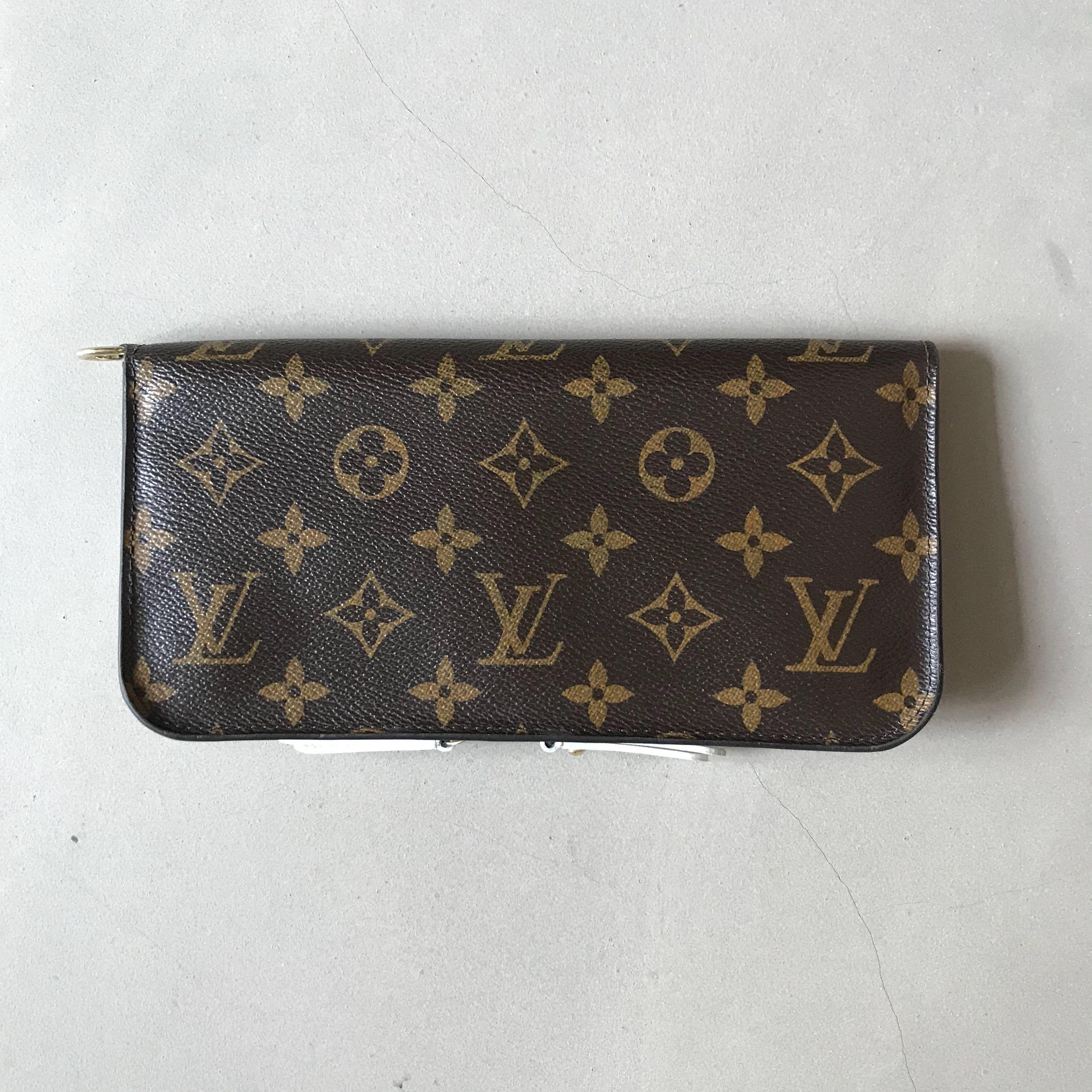 Louis Vuitton Juliette Wallet Monogram Fuchsia, Luxury, Bags & Wallets on  Carousell