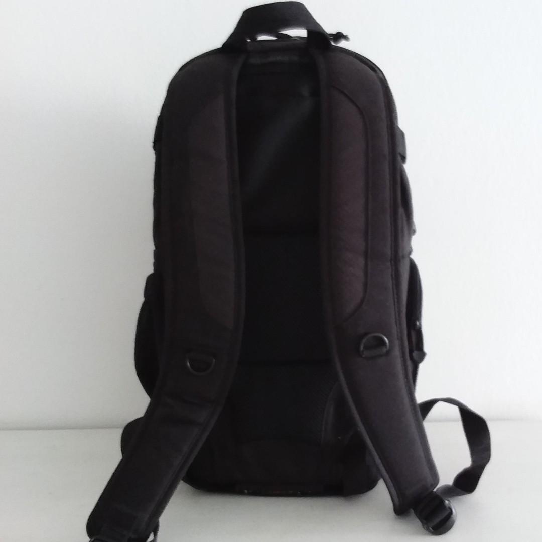 camera bag with laptop sleeve