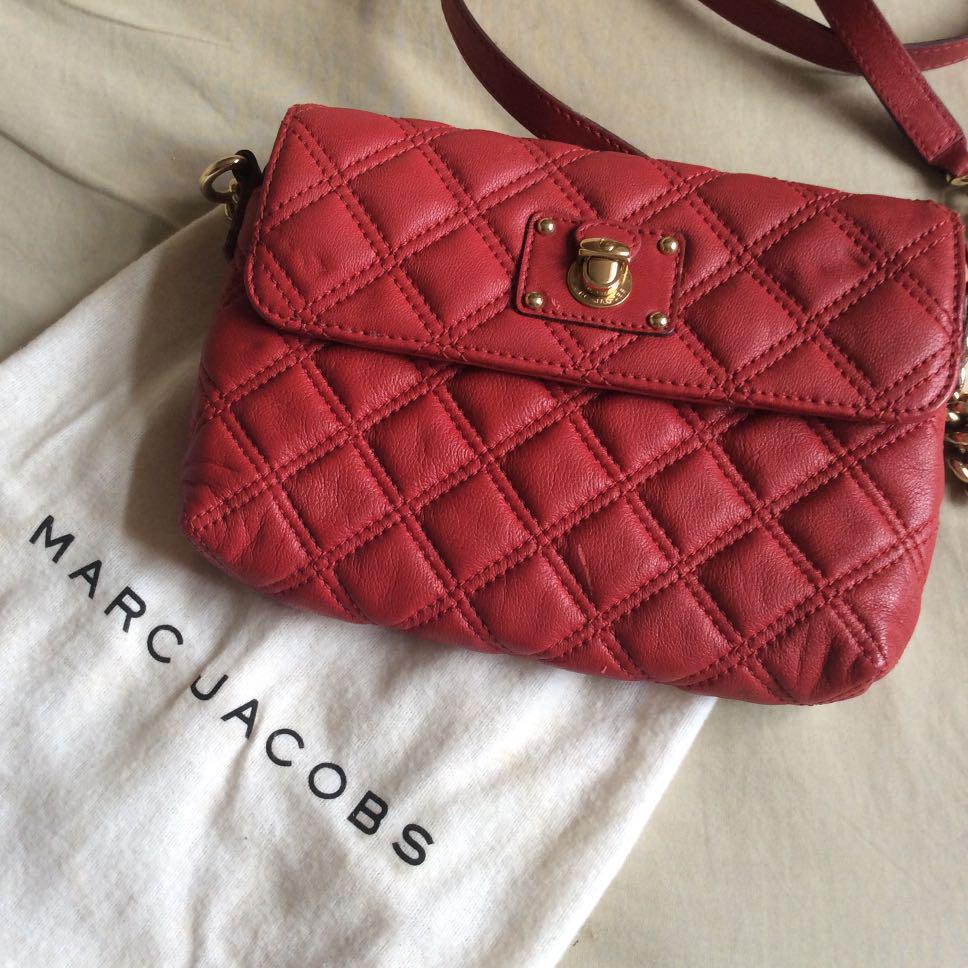 marc jacobs red crossbody