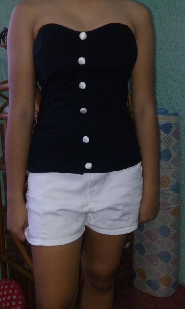 Padded tube top (Category: Sleeveless) located in Cebu City. Submitted by pingkay (Listing ID 175160271, Image 1). Description: .