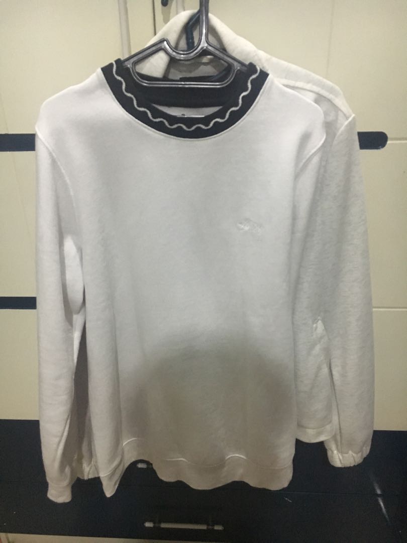 stussy white sweater