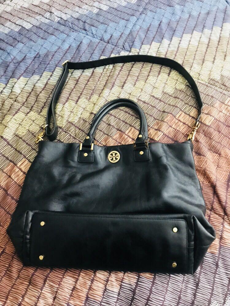 Tory Burch two way Bag Authentic, Women's Fashion, Bags & Wallets,  Cross-body Bags on Carousell