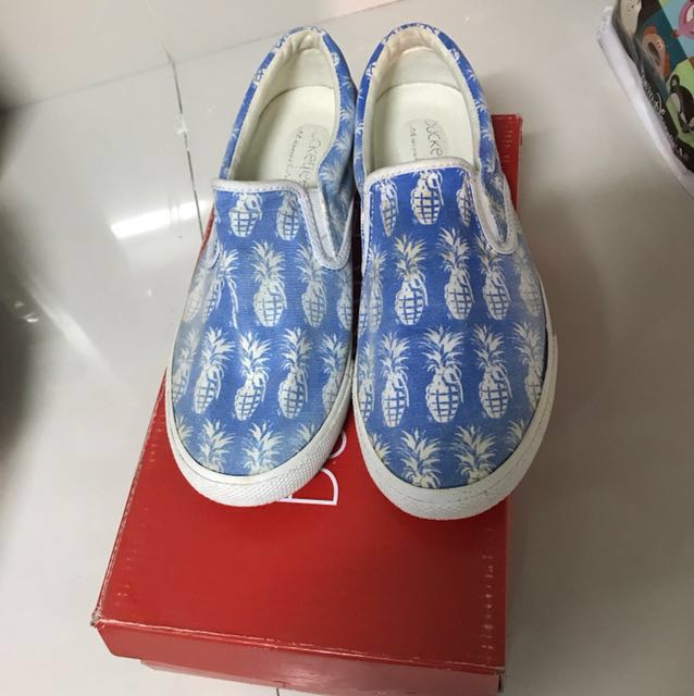 Authentic bucketfeet shoes (FIXED PRICE!), Women's Fashion, Footwear,  Sneakers on Carousell