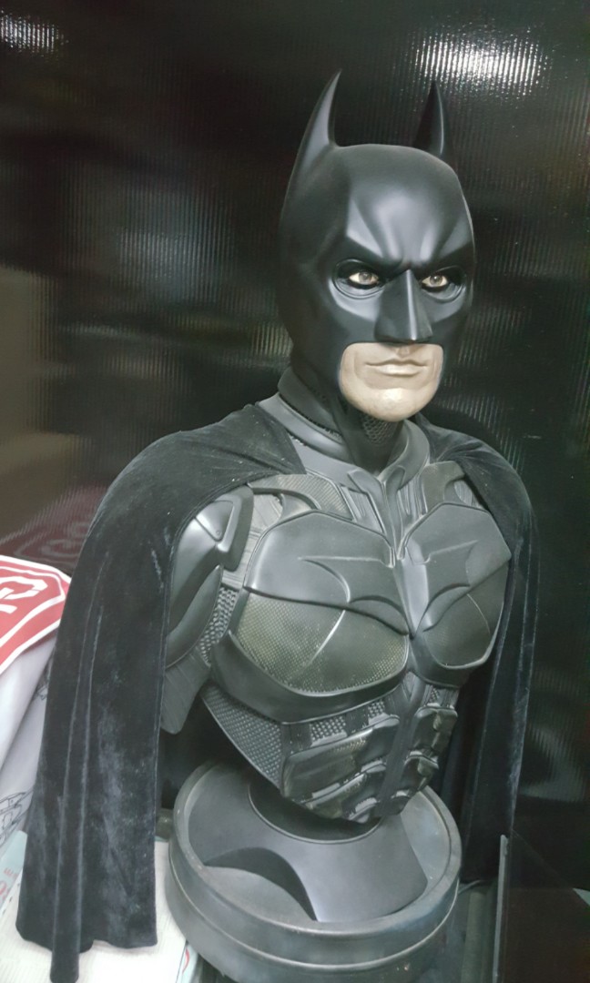 Batman Life Batman life size bust (orginal without box), Hobbies & Toys ...