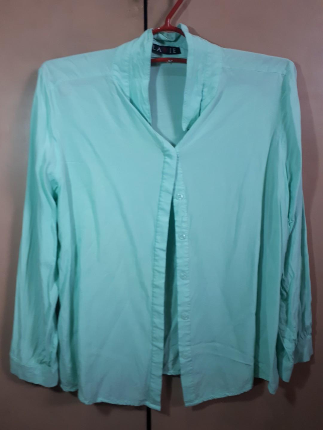 Blouse (Lavie) (Category: Blouses) located in Quezon City. Submitted by charaaaa (Listing ID 175263716, Image 1). Description: no flaws. no stains used only once.