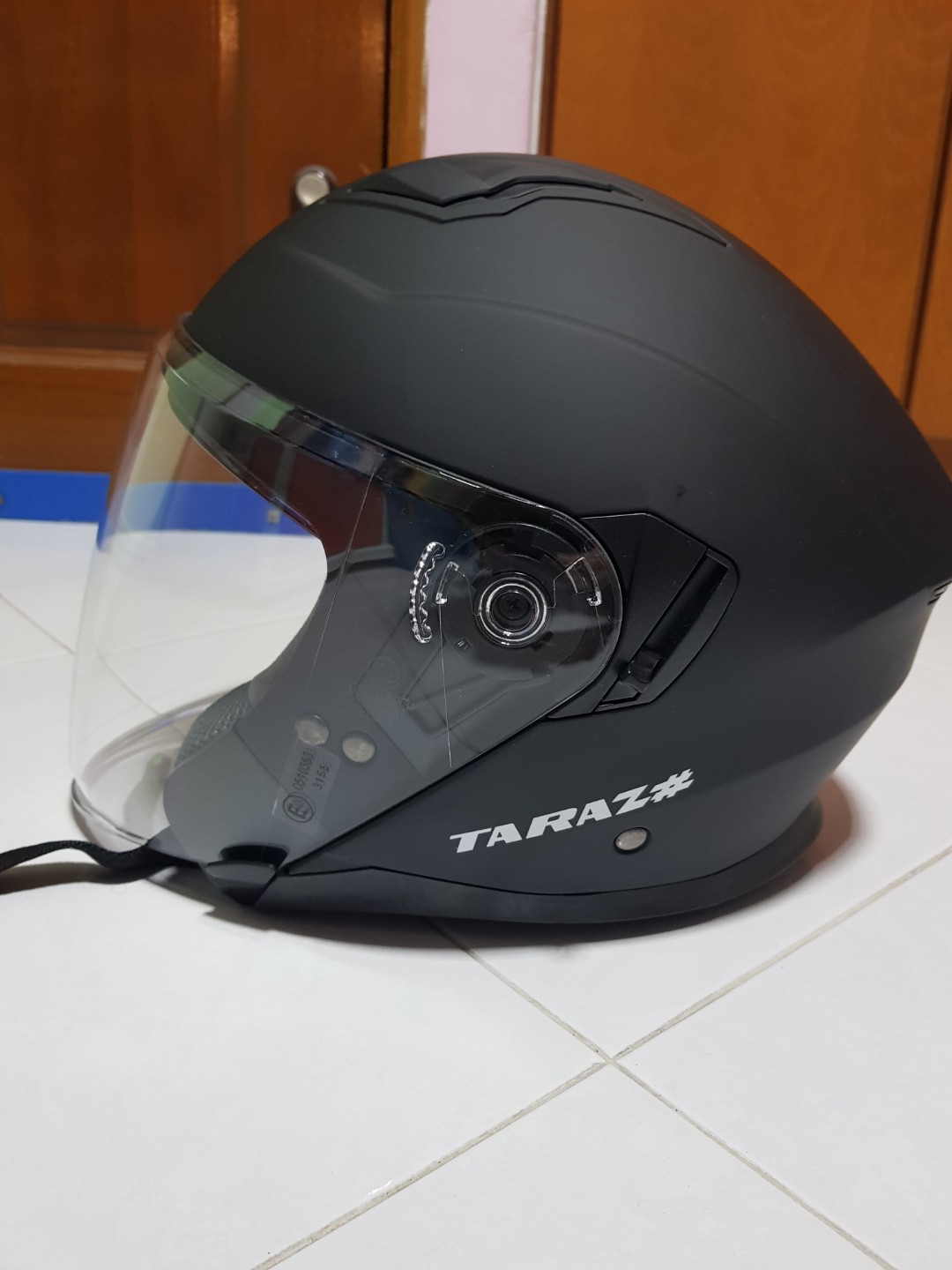 Brand new PSB approved TARAZ helmet