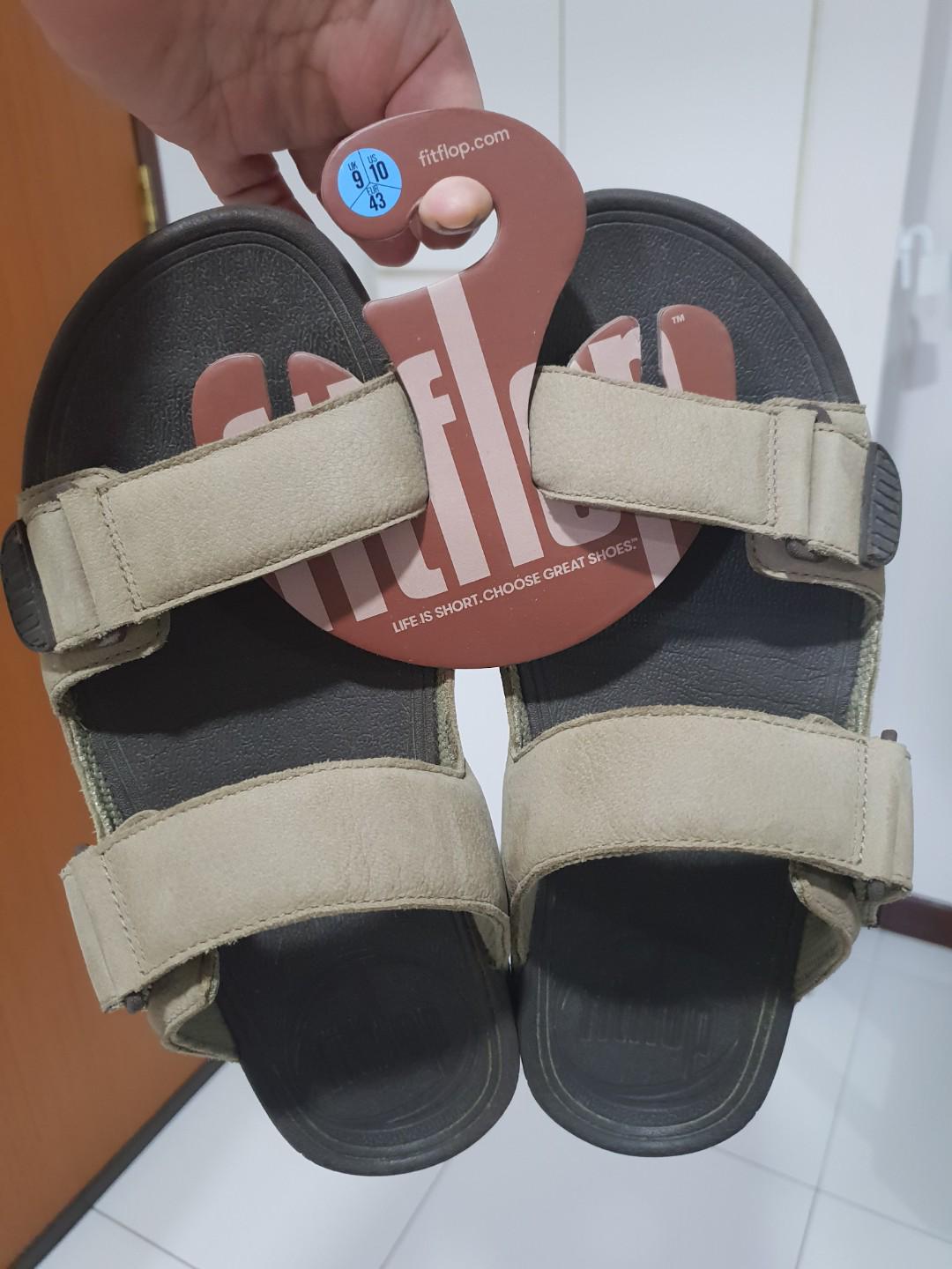 Fit flop slippers size 9 2025