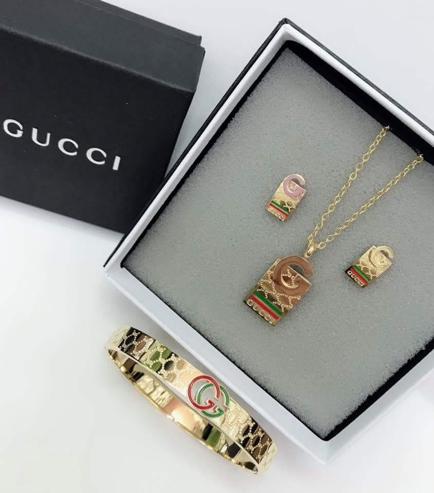 Gucci necklace and bracelet set on sale