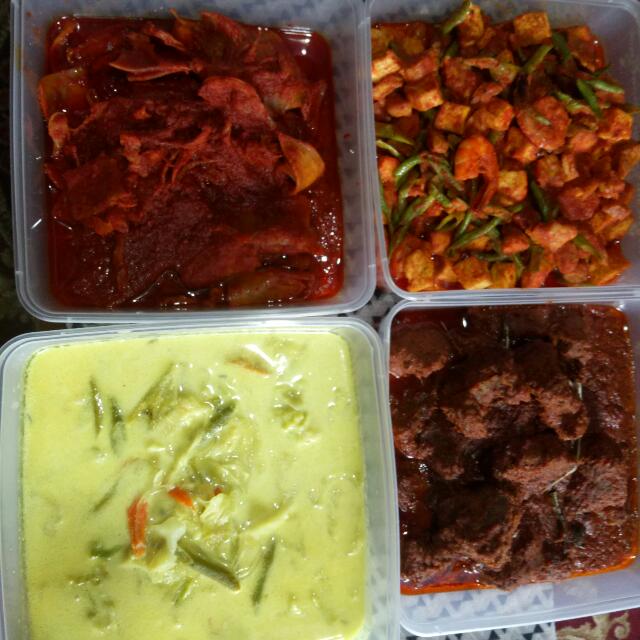 Lauk Pauk Hari Raya Set Food Drinks Beverages On Carousell