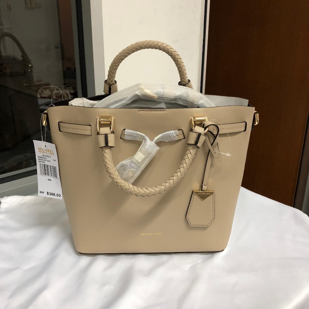 Blakely small leather bucket bag shop