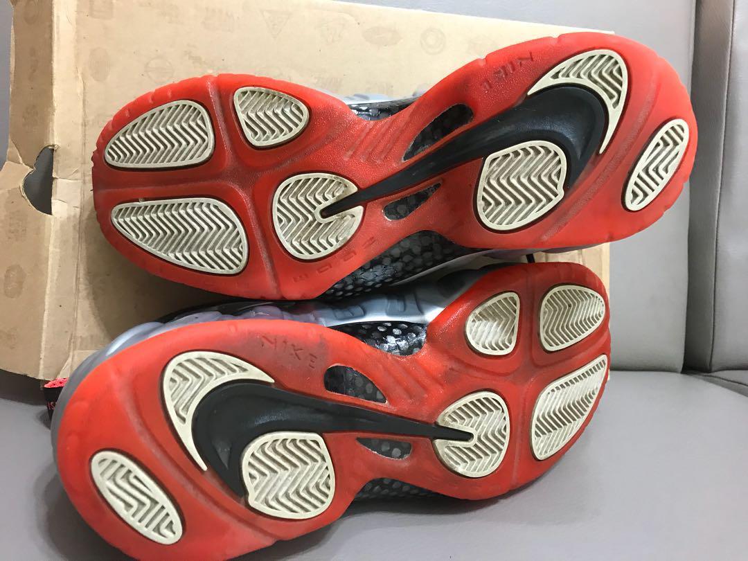 Air foamposite pro discount crimson