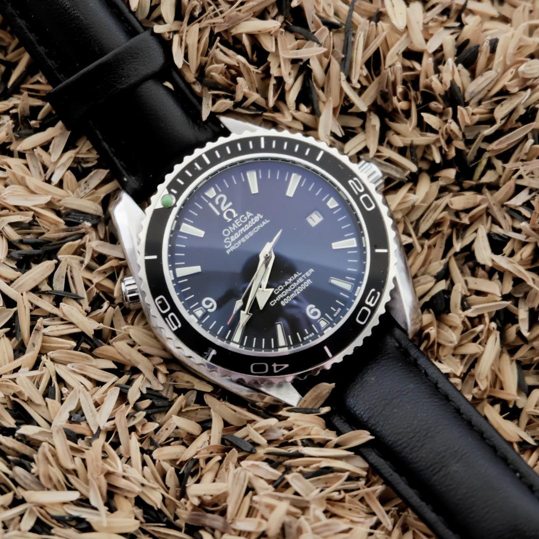Jam Tangan Omega Seamaster Planet Ocean 2500 Replica Mechanical Movement,  Fesyen Pria, Jam Tangan di Carousell