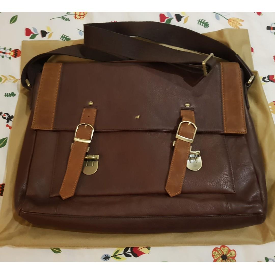 leather messenger bag malaysia