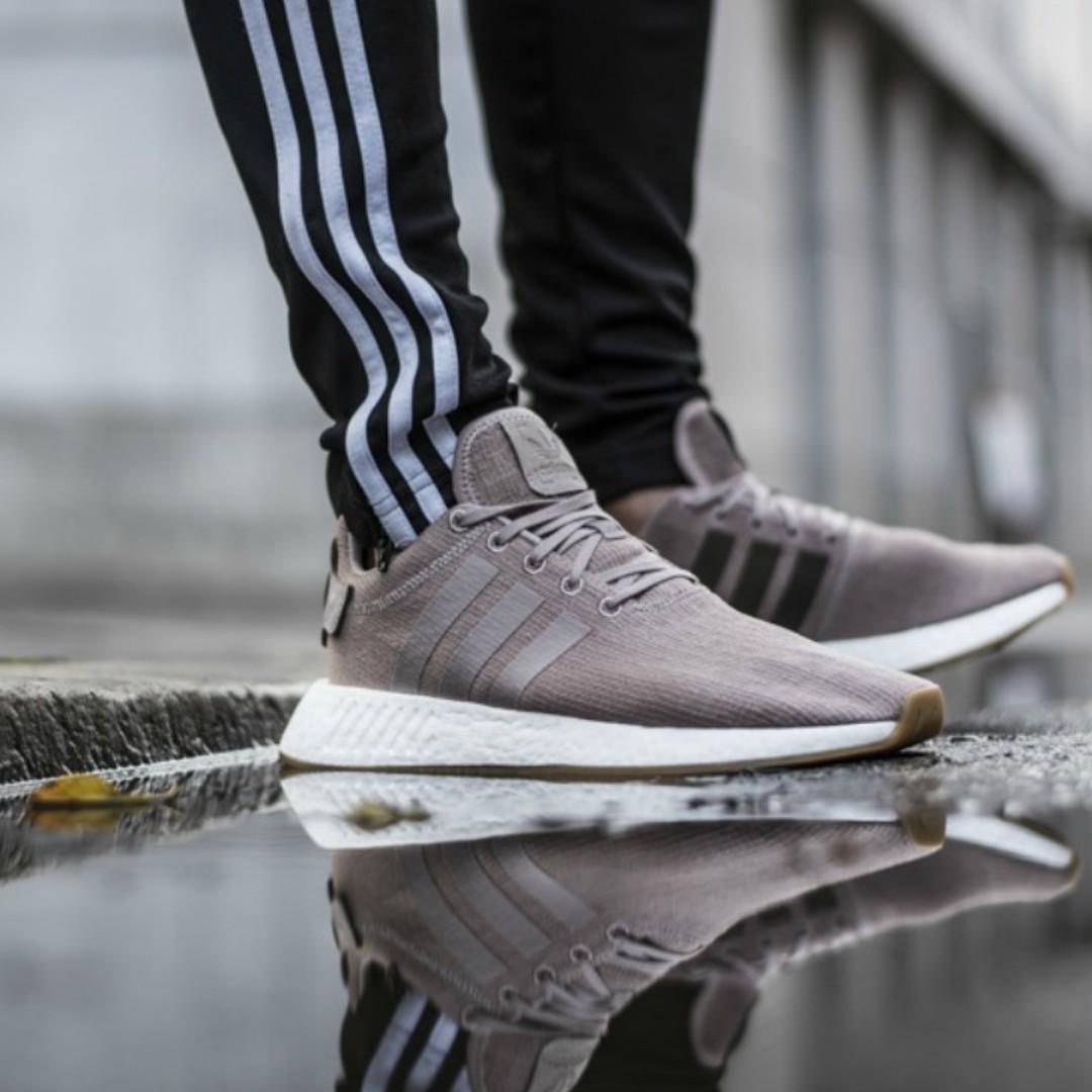 UK5.5 Adidas NMD R2 Vapor Grey French Beige, Women's Fashion, Shoes,  Sneakers on Carousell