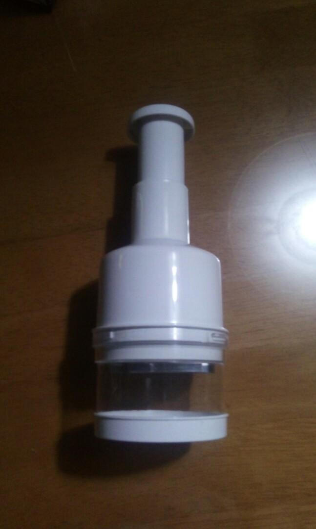 Vegetable chopper dicer slicer (Category: Juicers, Blenders & Grinders) located in Pasay City. Submitted by 1988cdo (Listing ID 175208302, Image 1). Description: Additional shipping delivery fee.