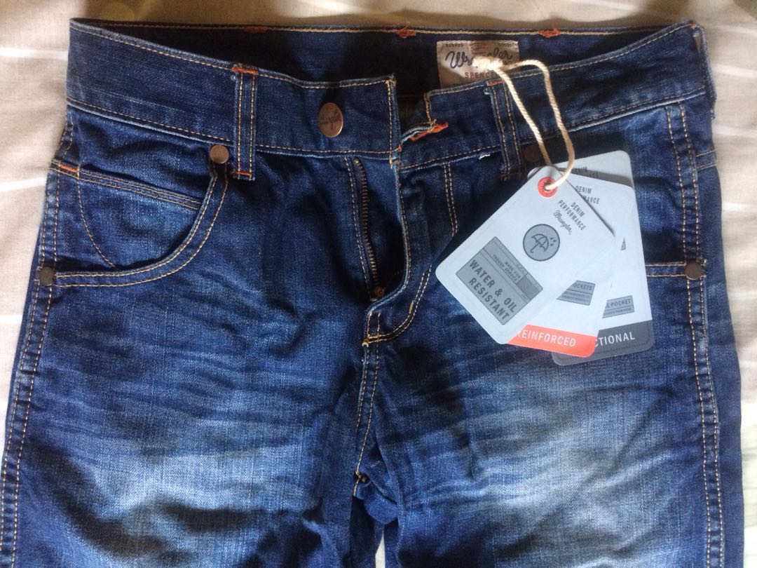 wrangler water resistant jeans