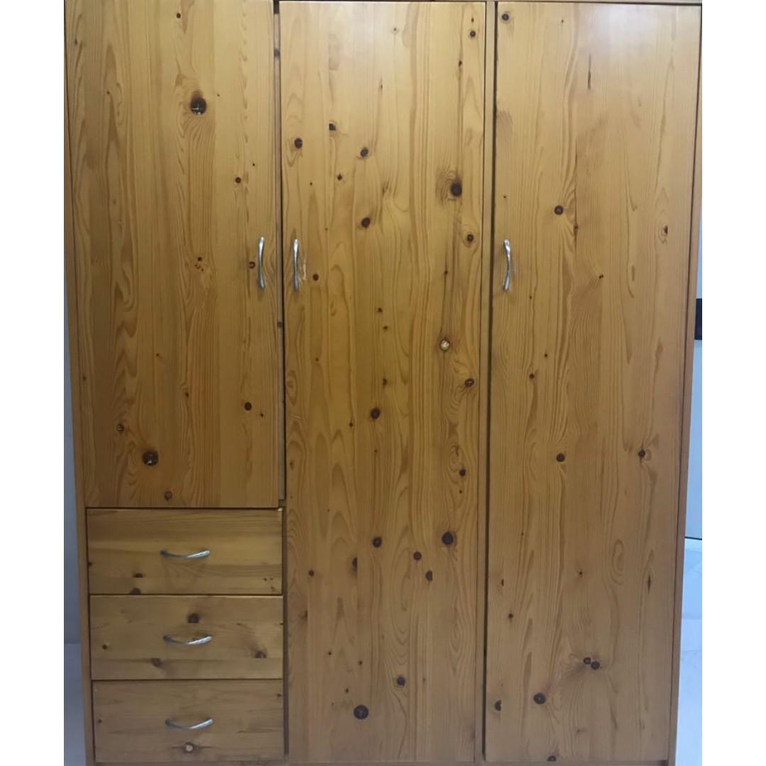 3 Door Wardrobe High Quality Finland Wood Furniture Shelves