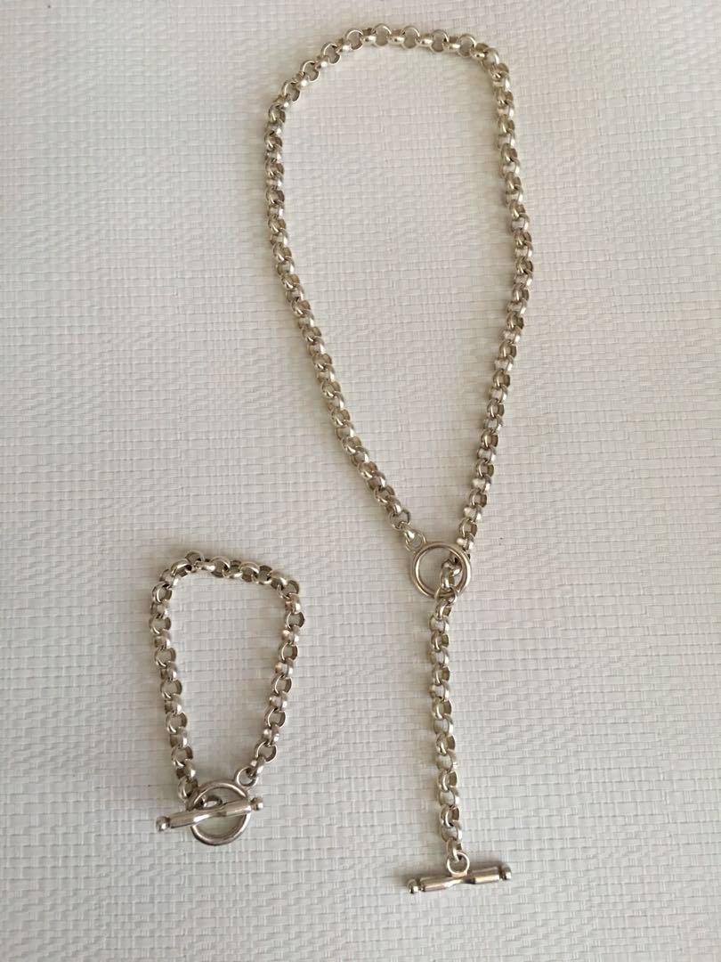 92.5 Silver Tiffany tauco design (custom made) (Category: Other Accessories) located in Cebu City. Submitted by maeveywavy (Listing ID 175355961, Image 1). Description: Selling as set (both necklace and bracelet) ***92.5 custom made sterling silver*** Two way necklace - 20 inches Bracelet - 7 inches Heavy siya, di hollow. You may check sa Filigrenasia stall in ayala, similar bracelet design costs 3-4k for the bracelet only. This is a very good de