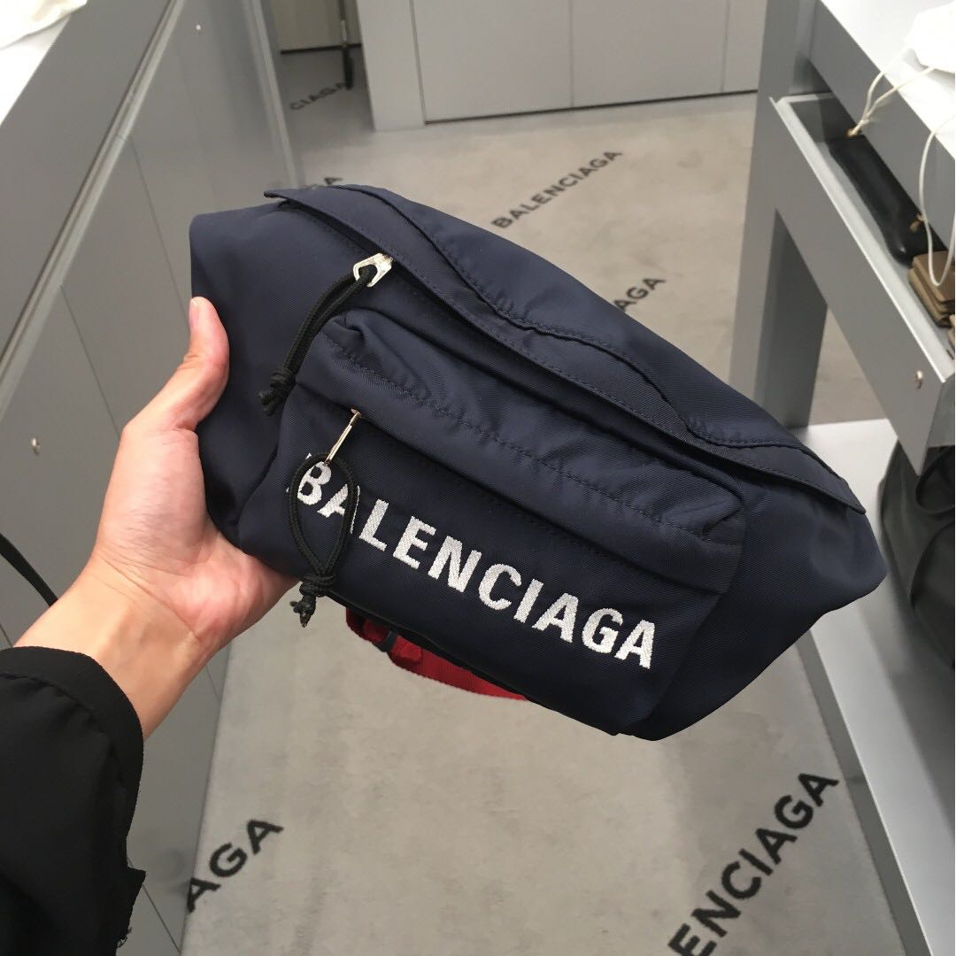 Balenciaga belt bag 2025 2018