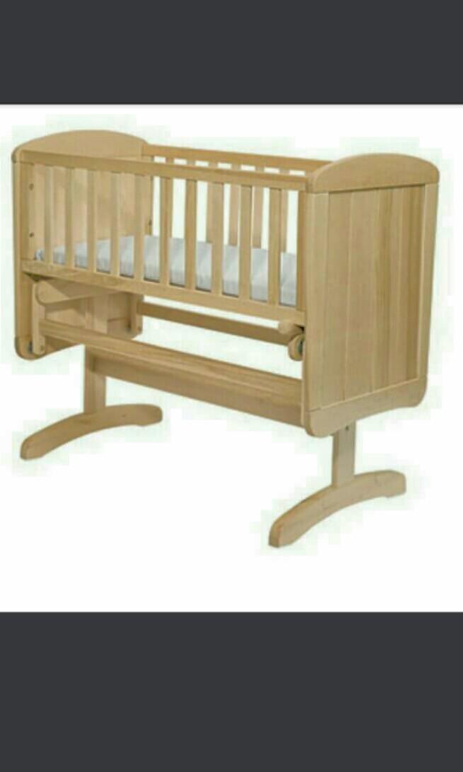 mothercare deluxe gliding crib