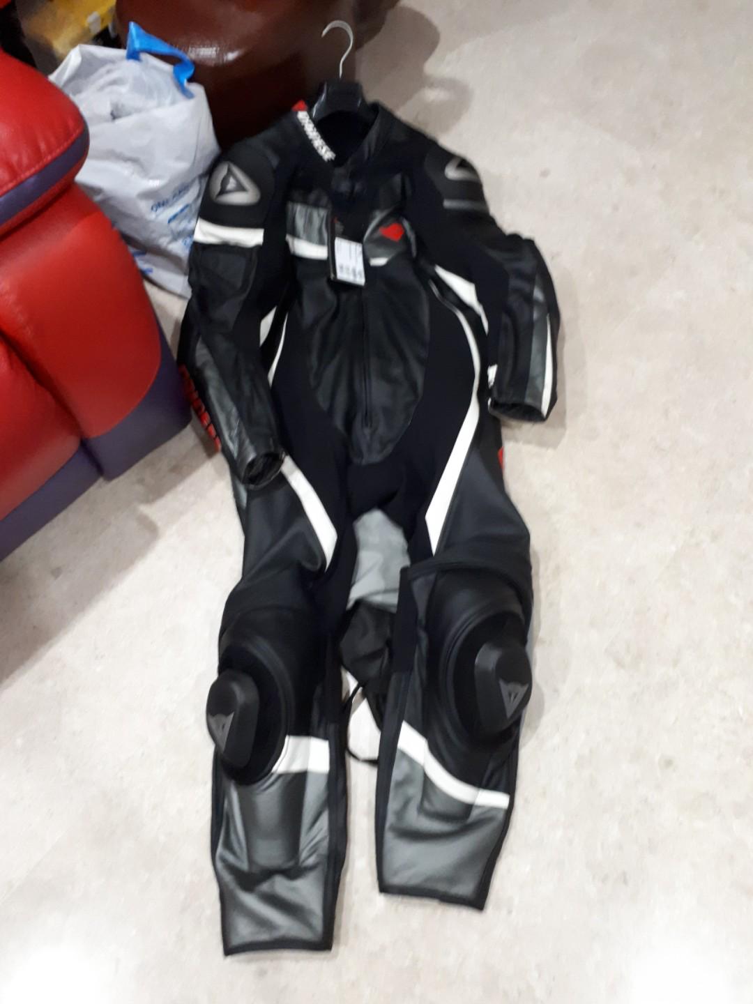 Dainese veloster 2 piece on sale suit