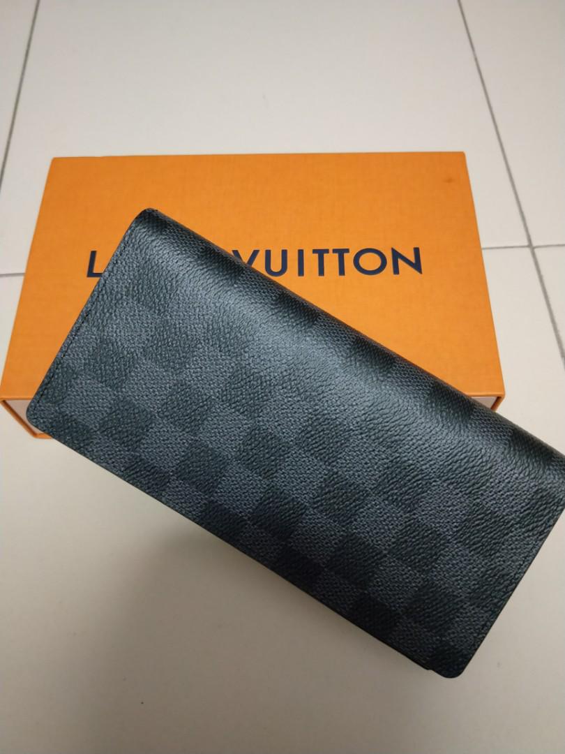 Authenticated Used Louis Vuitton Damier Graphite Brazza Wallet