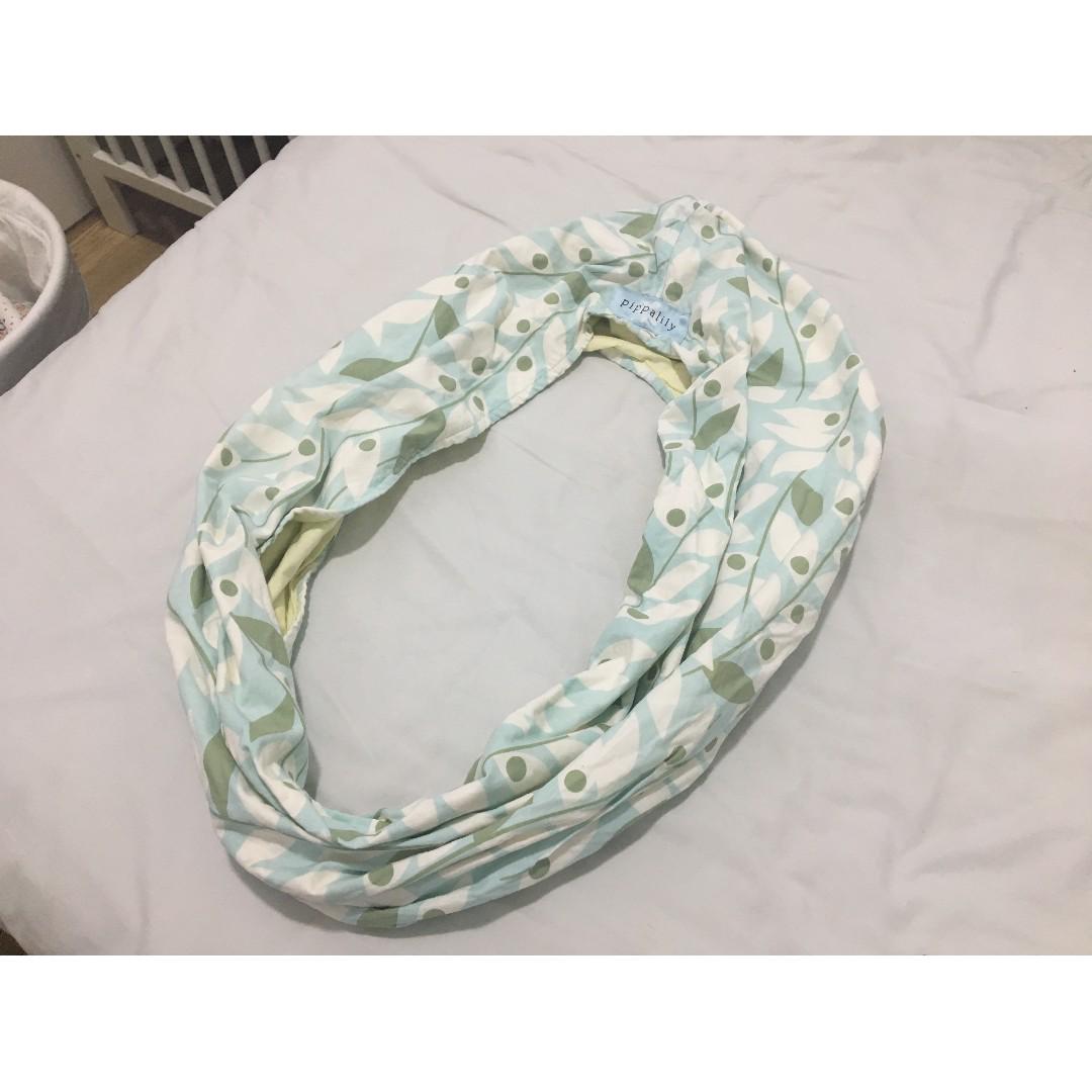 Pippalily outlet baby sling