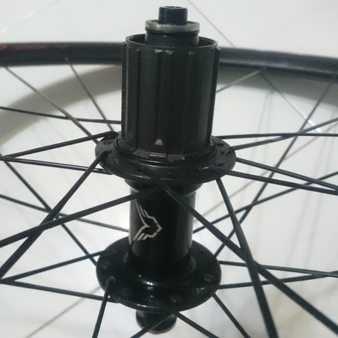 Felt TTR3 Aero Alloy Clincher 700cc Wheelset, Sports Equipment