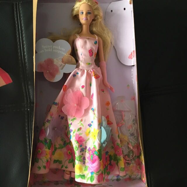 barbie flower surprise
