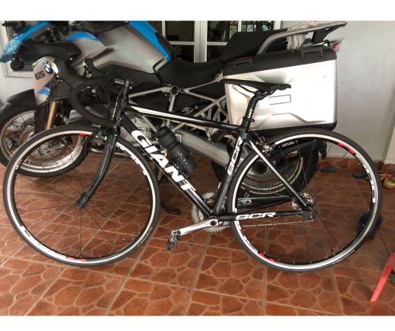 Giant scr store 3.0 road bike
