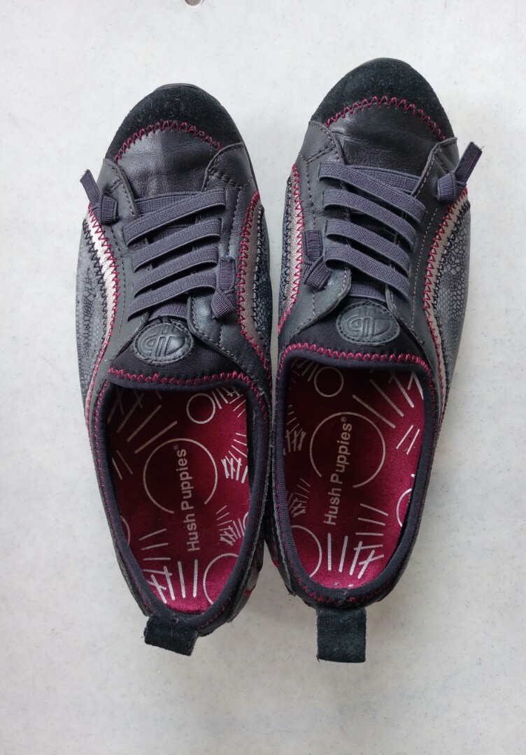 Hush puppies bounce walking sale shoes