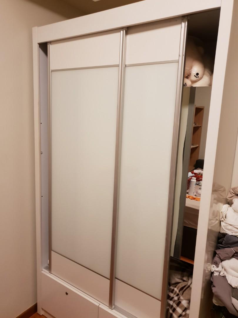 Last Item Wardrobe Piano White Sliding Door Furniture Shelves