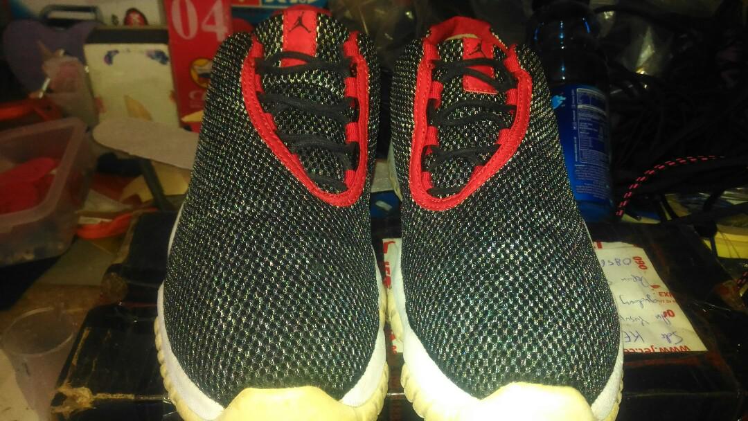 jordan future low bred