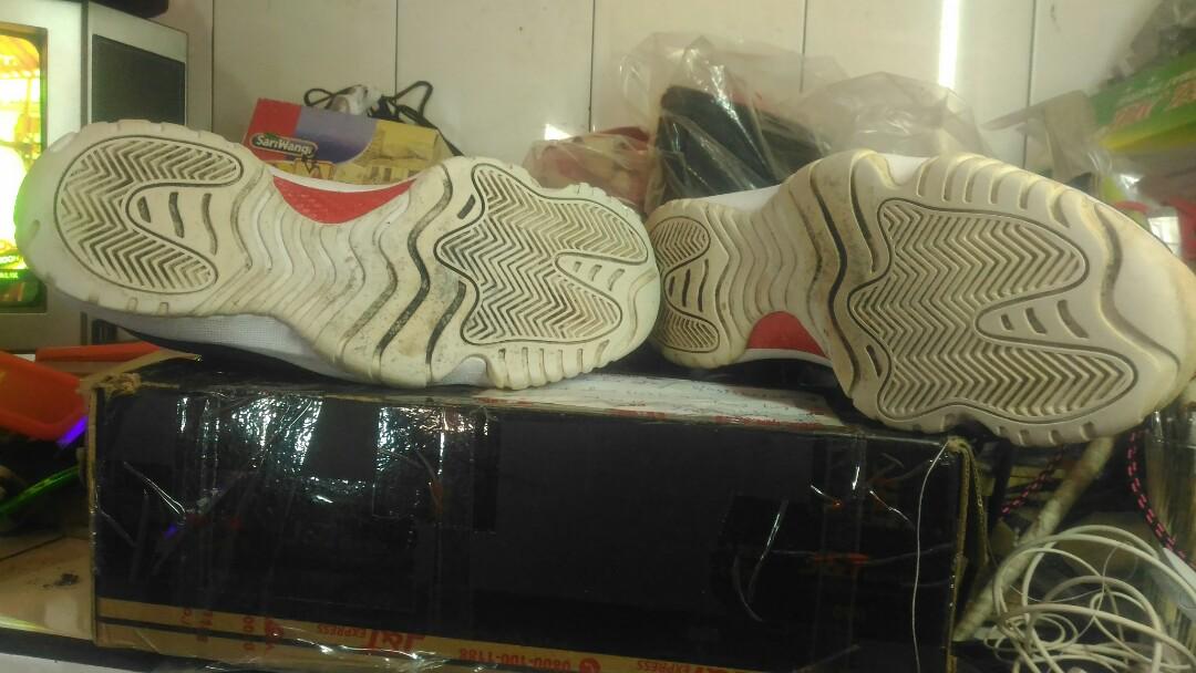 jordan future low bred