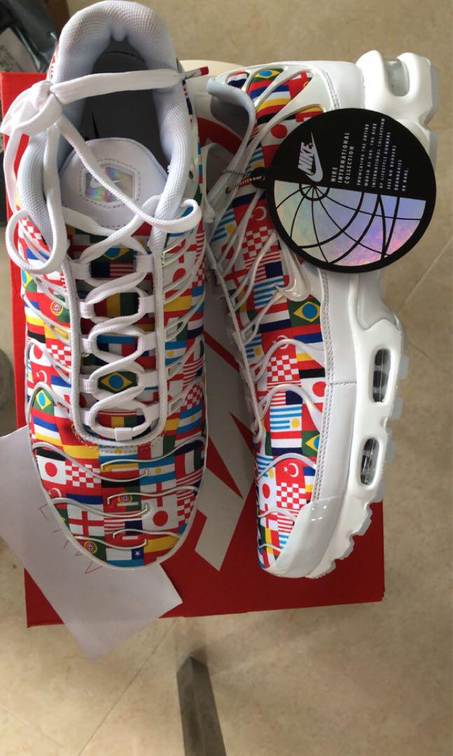 Nike tn air discount max plus international flag