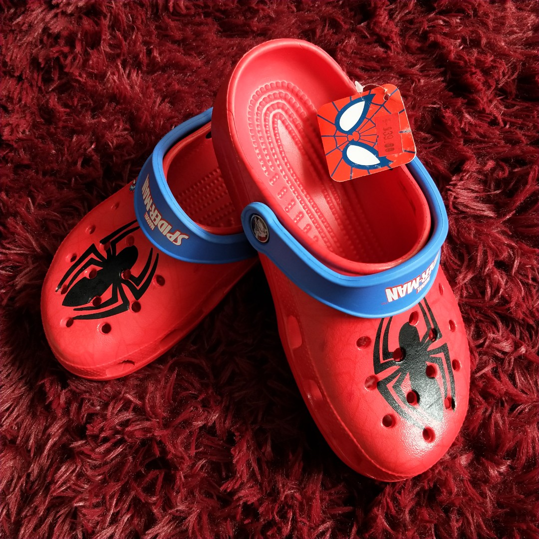 crocs spiderman marvel