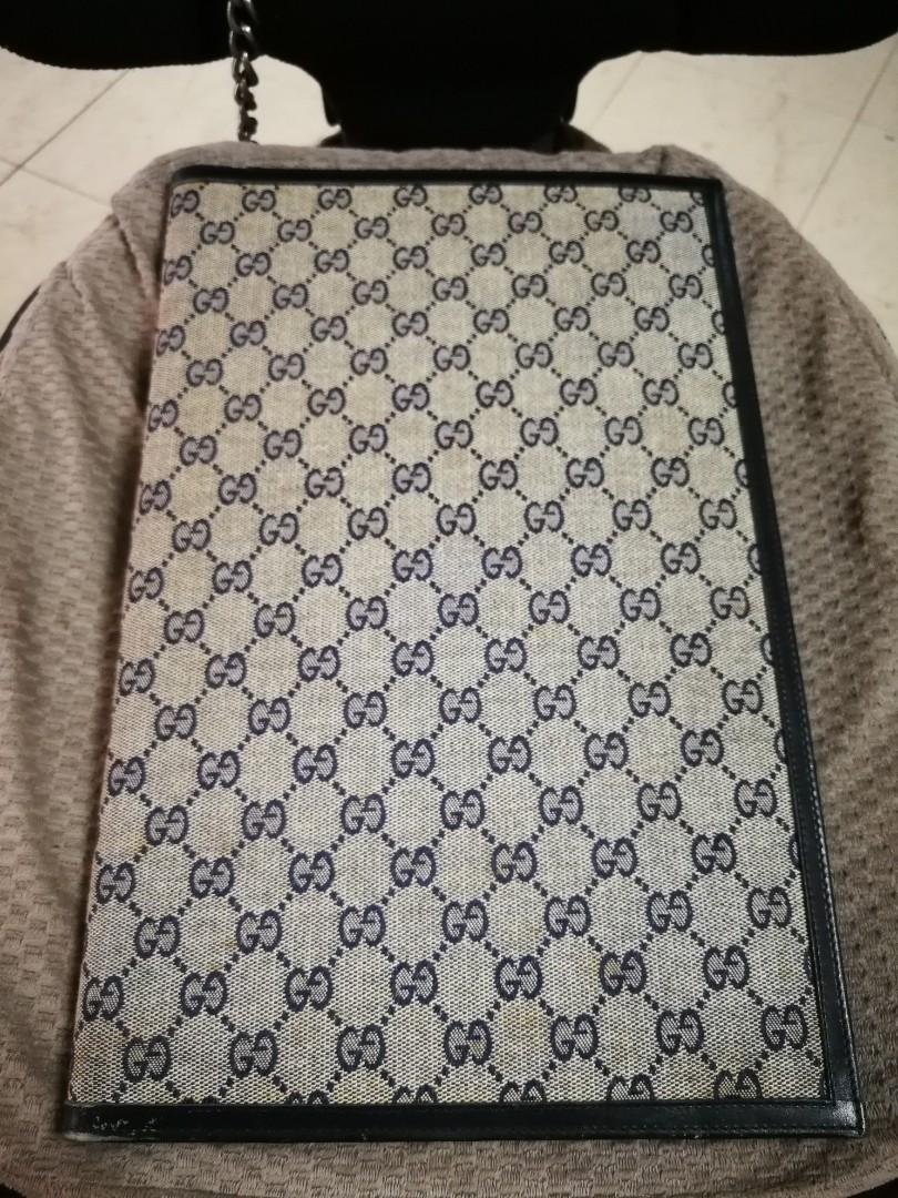 Gucci file bag store