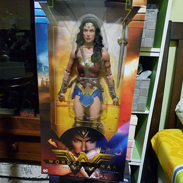 neca wonder woman