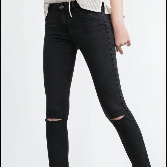 zara ripped knee jeans