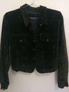 Jaket Bludru Invio