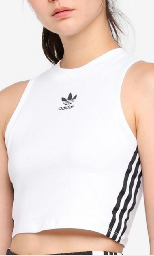 Adidas Original Crop Top BLACKPINK worn by Jennie Kim, Women's Fashion ...