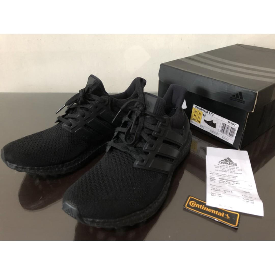 ultraboost 1.0 triple black