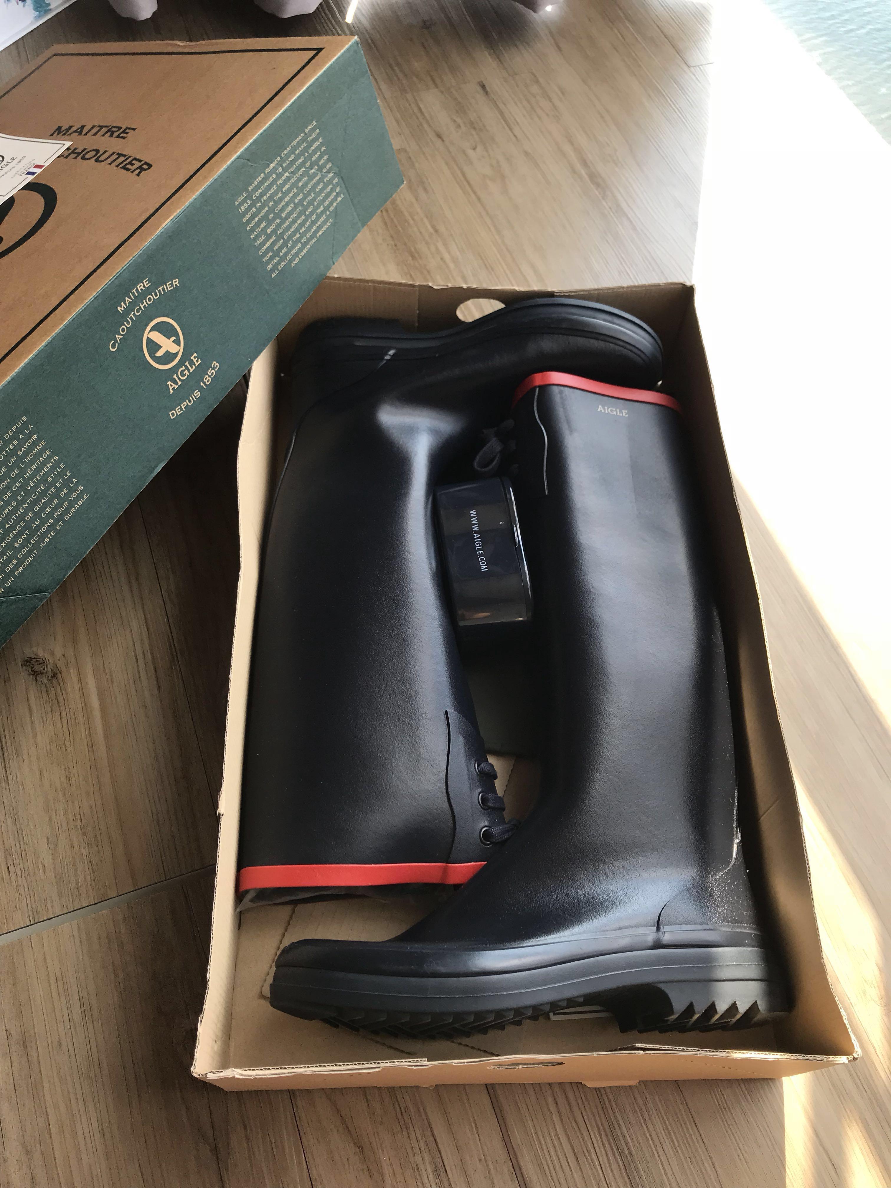 Aigle boots MISS MARION marine/rouge, 女裝, 鞋, 靴- Carousell