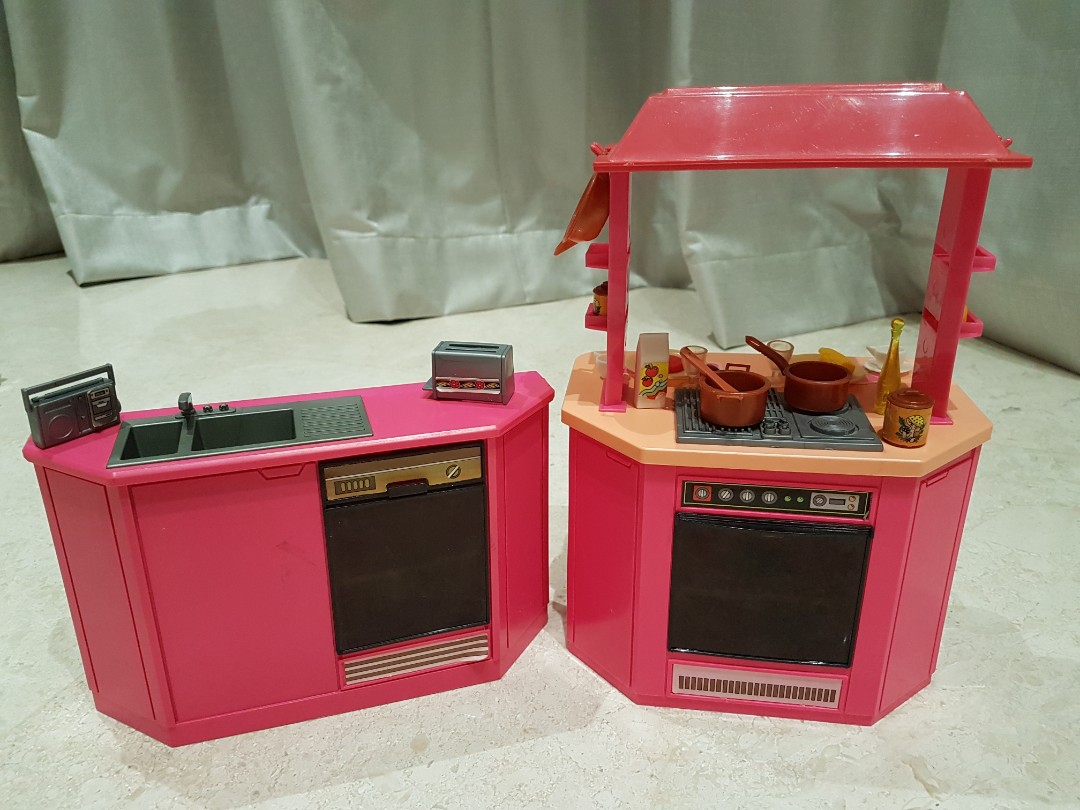 barbie doll kitchen set games