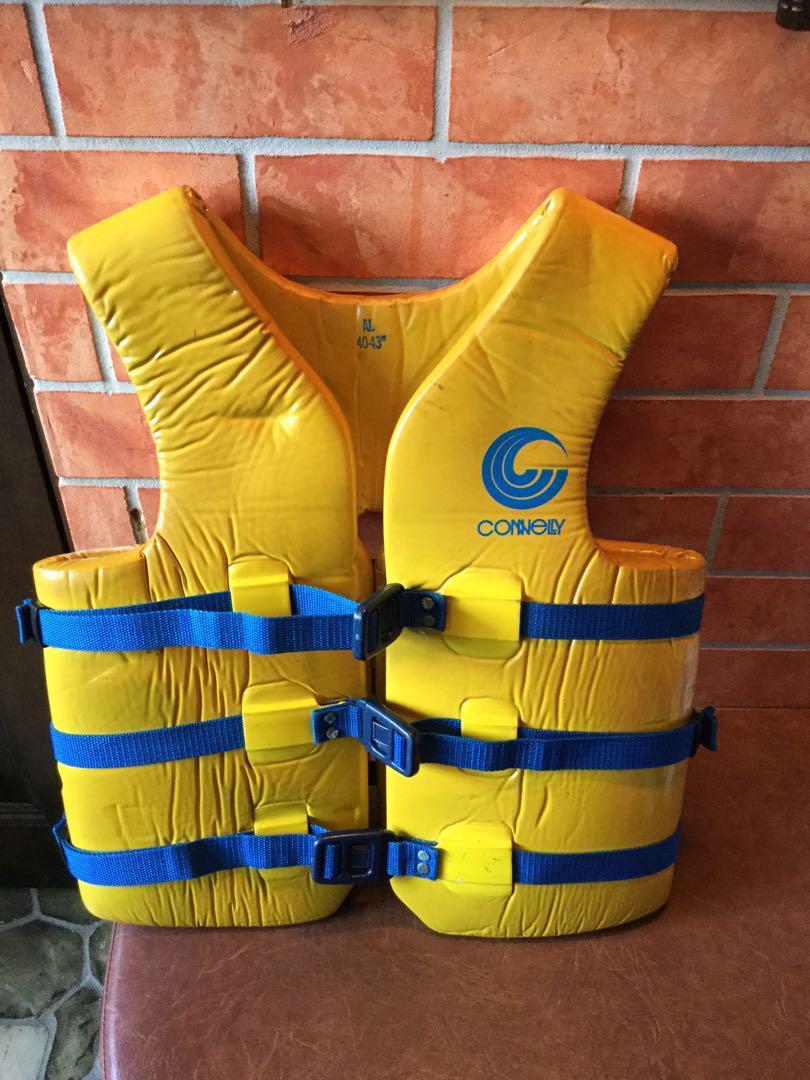 Connelly 2024 ski vest